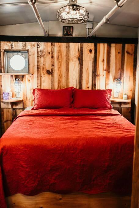 Villa Bourbon Trail: Caboose On The Farm Lawrenceburg Exterior foto