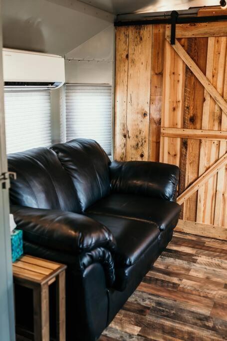 Villa Bourbon Trail: Caboose On The Farm Lawrenceburg Exterior foto