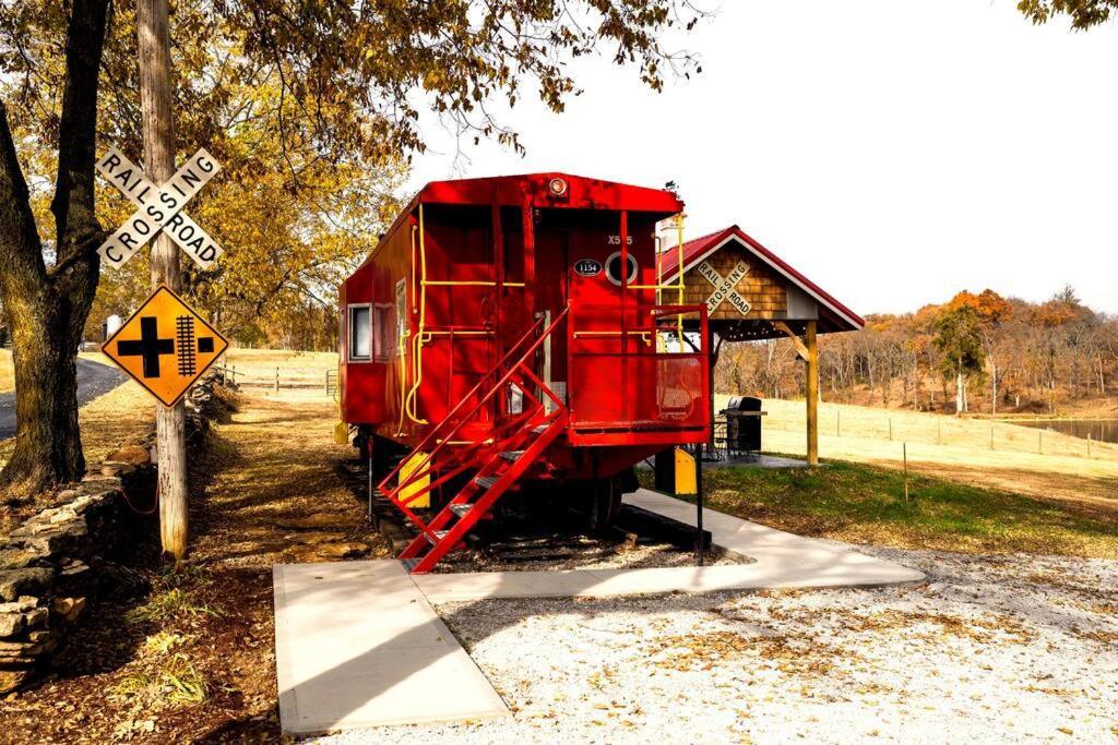 Villa Bourbon Trail: Caboose On The Farm Lawrenceburg Exterior foto