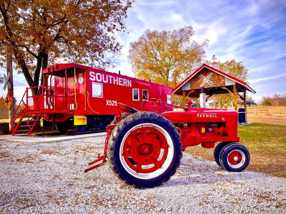 Villa Bourbon Trail: Caboose On The Farm Lawrenceburg Exterior foto